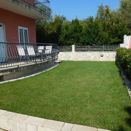 Apartments Sunrise Tivat Exterior photo