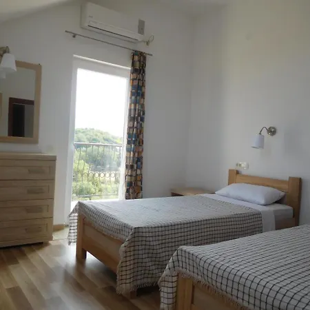 Apartments Sunrise Tivat Exterior photo