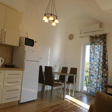 Apartments Sunrise Tivat Exterior photo